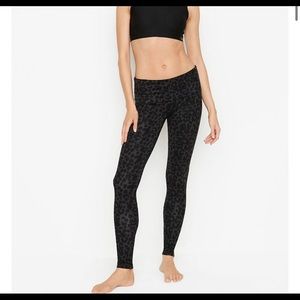 VS leopard leggings